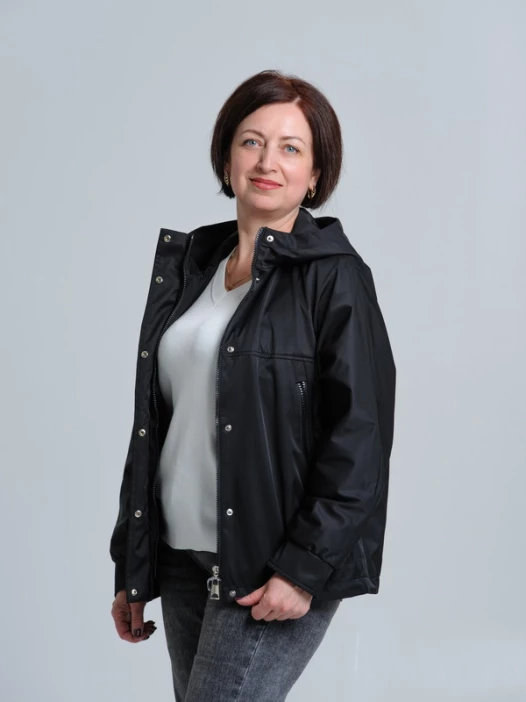 Ветровка женская чёрная LUSSKIRI 6197